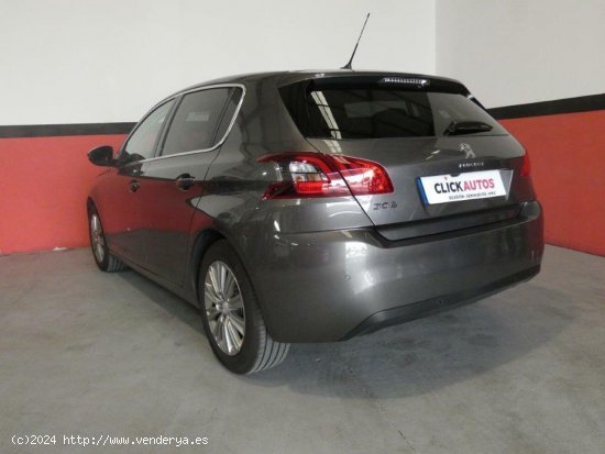 Peugeot 308 1.2 Puretech 130CV Allure  Pack EAT8 - Málaga