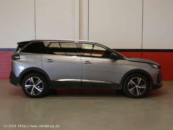 Peugeot 5008 1.5 BlueHDI 130CV GT  5+2 - Málaga