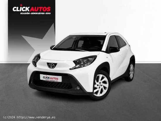 Toyota Aygo X Cross 1.0 72CV Play - Málaga