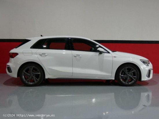 Audi A3 Sportback 1.5 TFSI 150CV 35 HEV Sline Stronic - Málaga