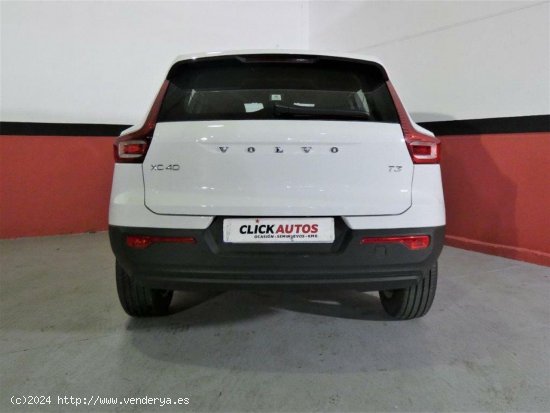 Volvo XC40 1.5 163CV T3 Momentum Core Auto - Málaga