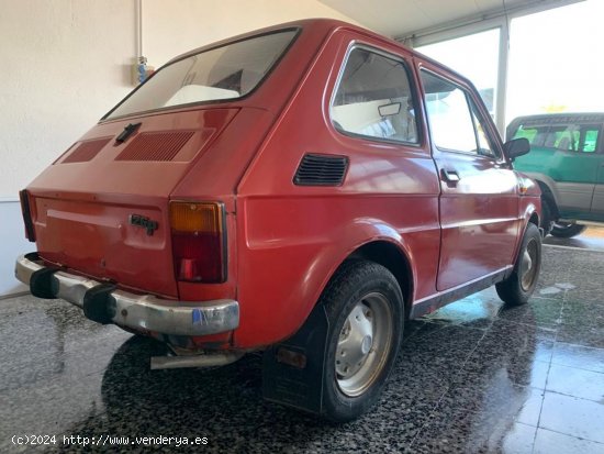 Fiat 126 P - Palamós