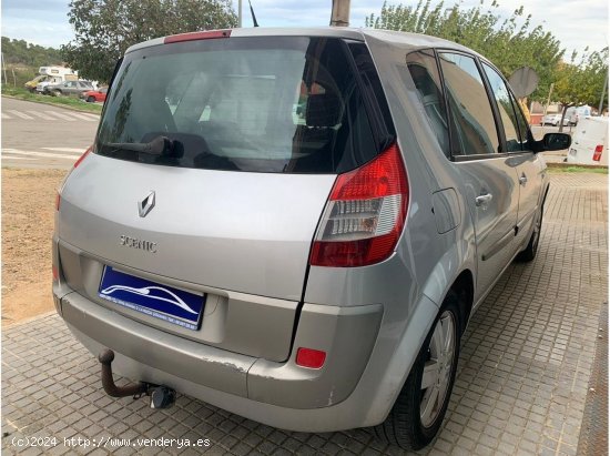 Renault Scénic 1.6 AUT 16v Confort Dynamique - Palamós