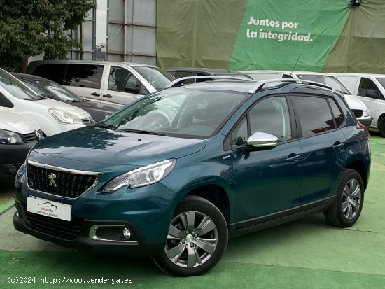 Peugeot 2008 1.2 82CV - Esplugas de Llobregat