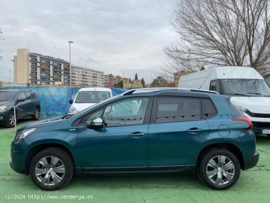 Peugeot 2008 1.2 82CV - Esplugas de Llobregat