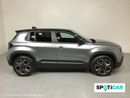 Jeep Avenger 1.2 eHybrid 74kW (100CV) Summit - Sabadell