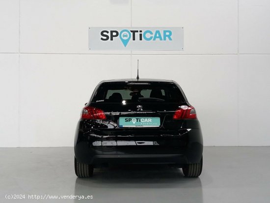 Peugeot 308  5p  PureTech 110 S&S 6 Vel. MAN Style - Mataro