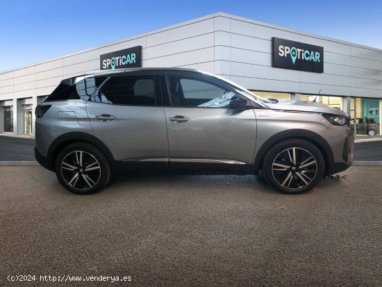 Peugeot 3008  300 e-EAT8 GT Pack - HOSPITALET DE LLOBREGAT (L )