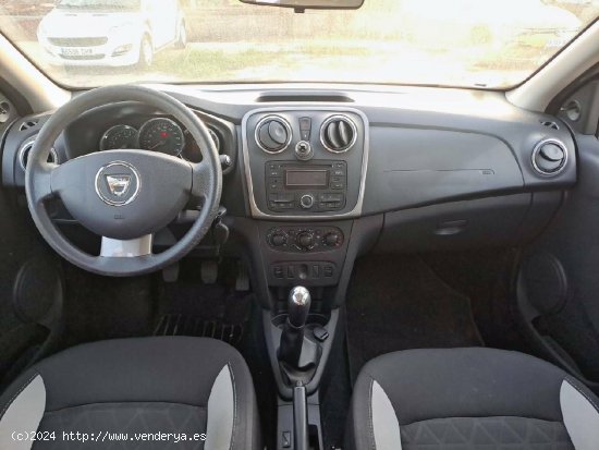 Dacia Sandero   TCE 90 EU6 Stepway - Figueres