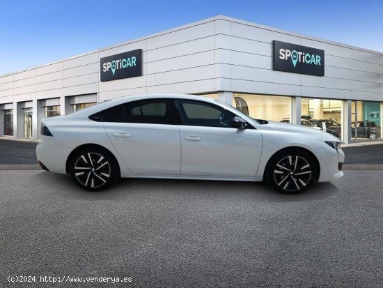 Peugeot 508  5P  HYBRID 225 e-EAT8 GT - Torrent