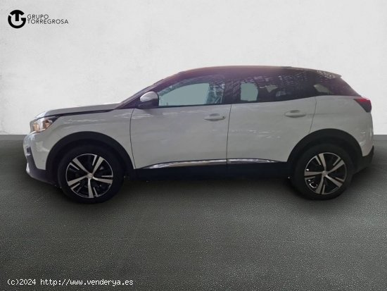 Peugeot 3008  1.2 PURETECH 96KW (130CV)  S&S Active - PAMPLONA/BURLADA