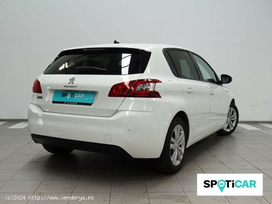 Peugeot 308  5p  1.2 PureTech 96KW (130CV) Auto Style - Cadiz