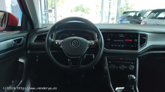 Volkswagen T-Roc R-LINE  1.0TSI 110CV ADVANCE.- 