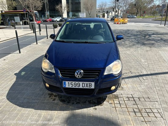 Volkswagen Polo 1.4 90CV - Cornellà