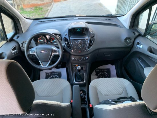 Ford Tourneo Courier 1.0 Ecoboost Titanium - Palamós