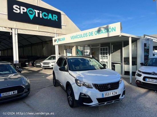 Peugeot 3008  1.2 PURETECH 96KW (130CV)  S&S Allure - Sevilla