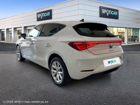 Seat Leon  1.0 eTSI 81kW DSG-7 S&S Style - Sevilla