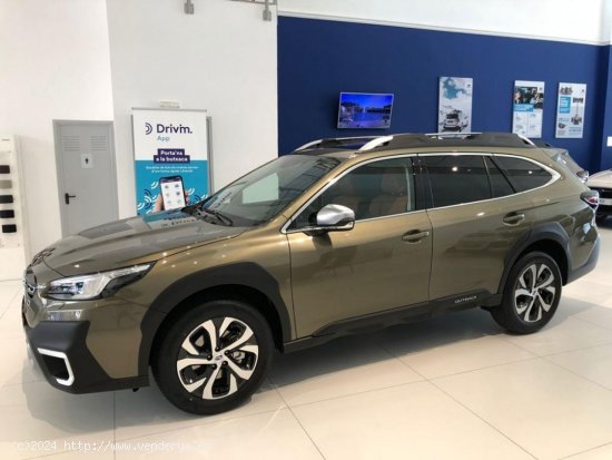 Subaru Outback 2.5i CVT Lineartronic AWD 170cv TOURING - Badalona