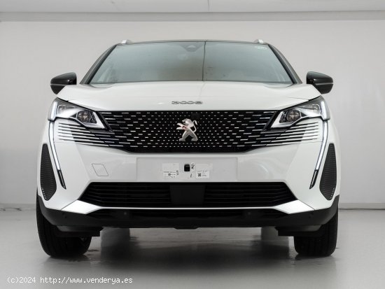 Peugeot 3008 Hybrid 225 e-EAT8 GT - València