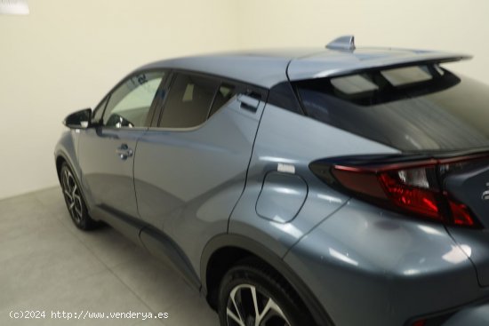 Toyota C-HR 1.8 125H Advance - Gandía