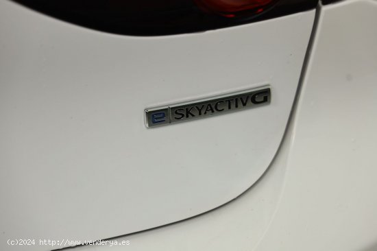 Mazda 3 2.0 e-SKYACTIV-G 88KW HOMURA - Gandía