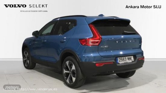 Volvo XC40 XC40 Ultimate, B3 mild hybrid, Gasolina, Dark de 2023 con 2.943 Km por 44.700 EUR. en Ali