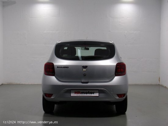 Dacia Sandero Essential - Barcelona