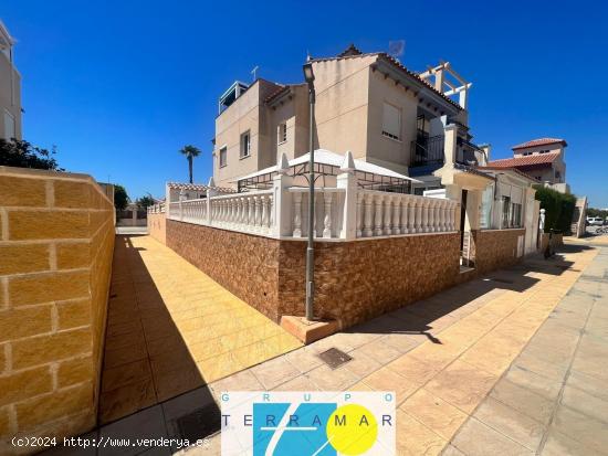 FABULOSO BUNGALOW REFORMADO, IDEAL COMO VACACIONAL - ALICANTE