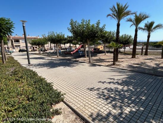 TU REFUGIO SECRETO EN LA SERENIDAD DE LA MATANZA - ALICANTE