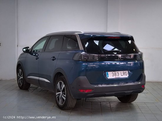 Peugeot 5008 Allure - Quart de Poblet