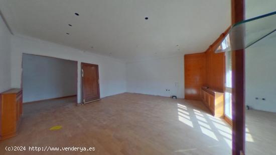 Se Vende en Villaquilambre - LEON