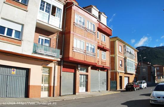 Piso en venta en Calle ESTEBAN CORRAL, Cistierna - LEON