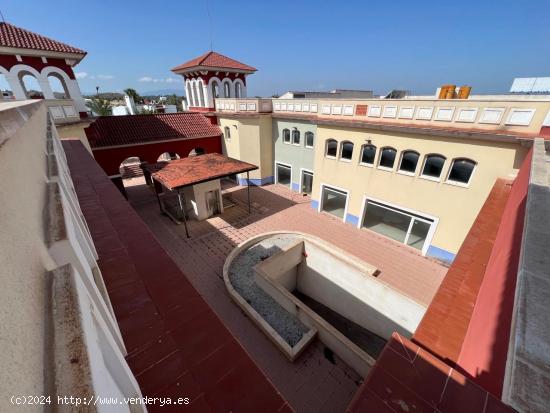 Se vende Local Comercial en La Quinta - MURCIA