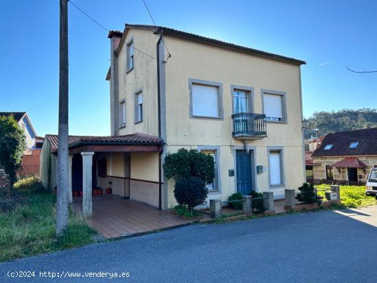 CASA CON TERRENO EN CESPÓN - A CORUÑA