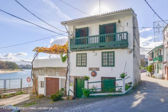 PISO DE 2 HABITACIONES CON TERRAZA Y VISTAS A SANTA CRISTINA - A CORUÑA