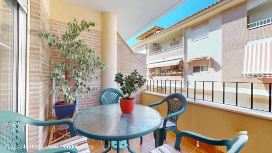 Piso dos dormitorios con terraza, solárium y garaje  a 400 metros de mar - Los Narejos - MURCIA