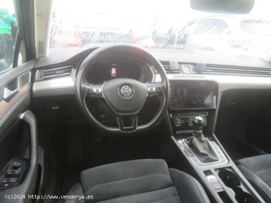 Volkswagen Passat 2.0 TDI VARIANT SPORT - Leganes