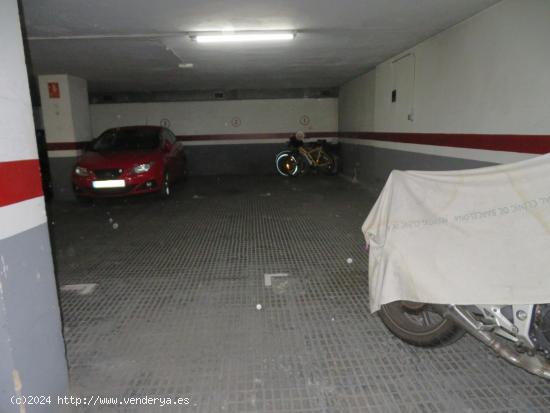 PLAZA DE PARKING EN ALQUILAR EN LA GRAN VIA DE LES CORTS CATALANES - BARCELONA