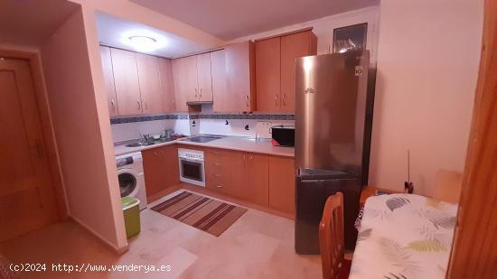 Apartamento para 4 personas en el centro de Águilas y a 50 metros de la playa de la colonia - MURCI