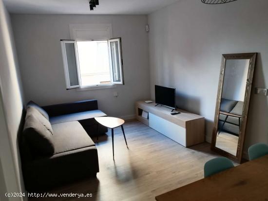 Piso de 1 habitación en alquiler en el centro de Barcelona - BARCELONA