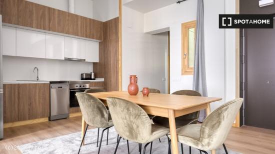 Apartamento de 2 dormitorios en alquiler en Barcelona - BARCELONA