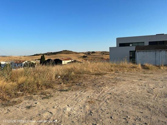 Terreno urbano en Mendigorria - NAVARRA