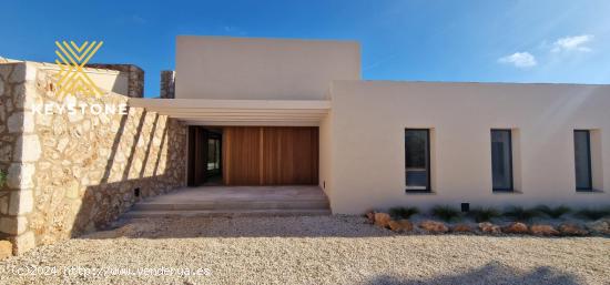 Chalet en Llucmajor de Obra Nueva - BALEARES