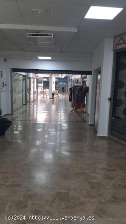 LOCAL COMERCIAL EN CALLE ANCHA - CADIZ