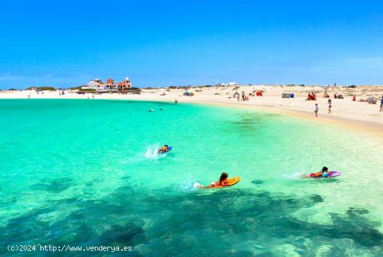 SE TRASPASA BAR / RESTAURANTE EN EL COTILLO - FUERTEVENTURA - LAS PALMAS