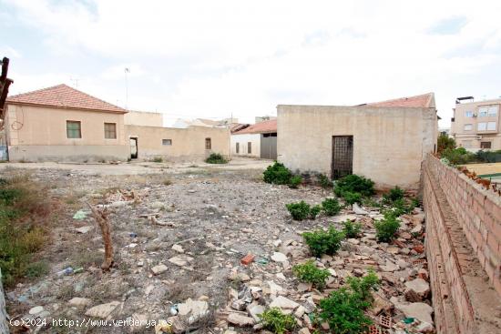 PARCELAS URBANAS JUNTO A MERCADONA Y PABELLON DE LOS DOLORES CARTAGENA - MURCIA