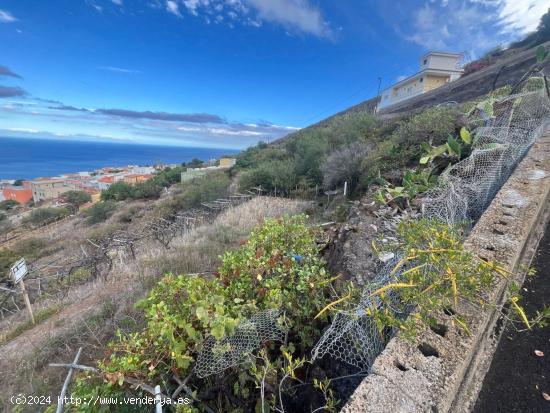 ¡Oportunidad Única! Venta de Dos Terrenos Urbanos en Barranco Hondo, Candelaria, Tenerife - SANTA 