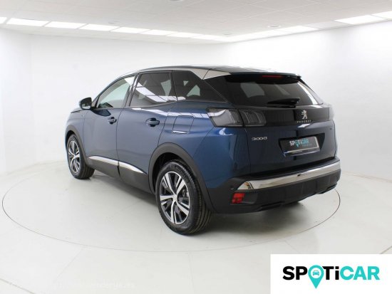 Peugeot 3008  180 e-EAT8 Allure Pack - Málaga