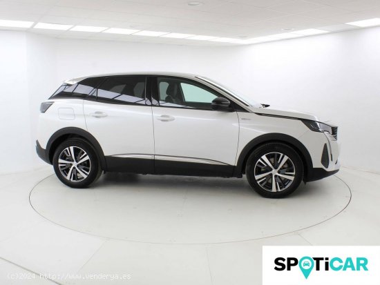 Peugeot 3008  225 e-EAT8 Allure Pack - Málaga