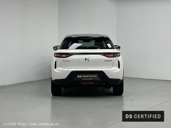 DS Automobiles DS 3 Crossback  50 kW/h  Auto PERFORMANCE LINE+ - Girona